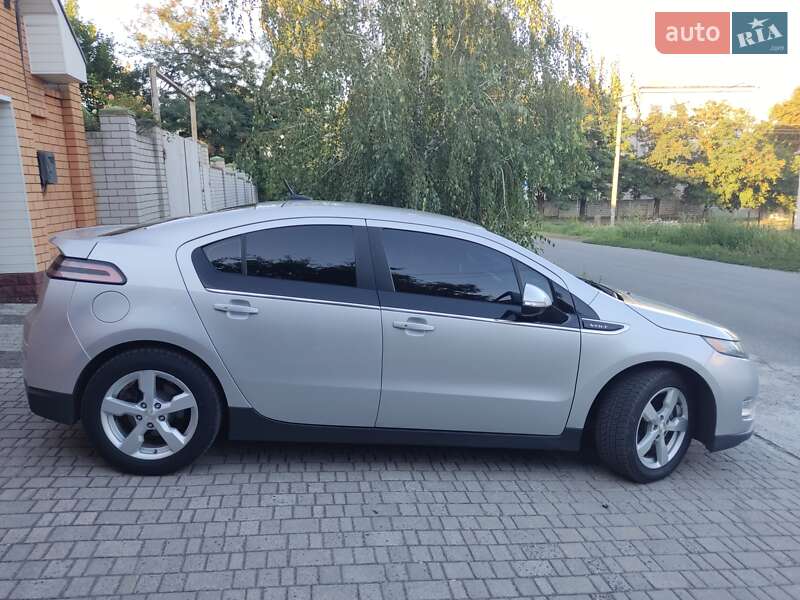 Хэтчбек Chevrolet Volt 2014 в Днепре фото 5 Хэтчбек Chevrolet Volt 2014 в Днепре