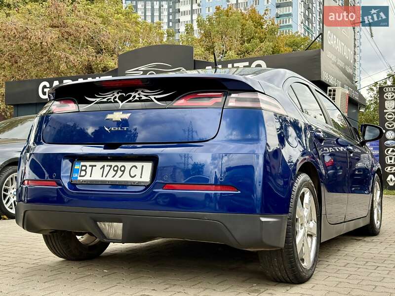 Хэтчбек Chevrolet Volt 2013 в Одессе