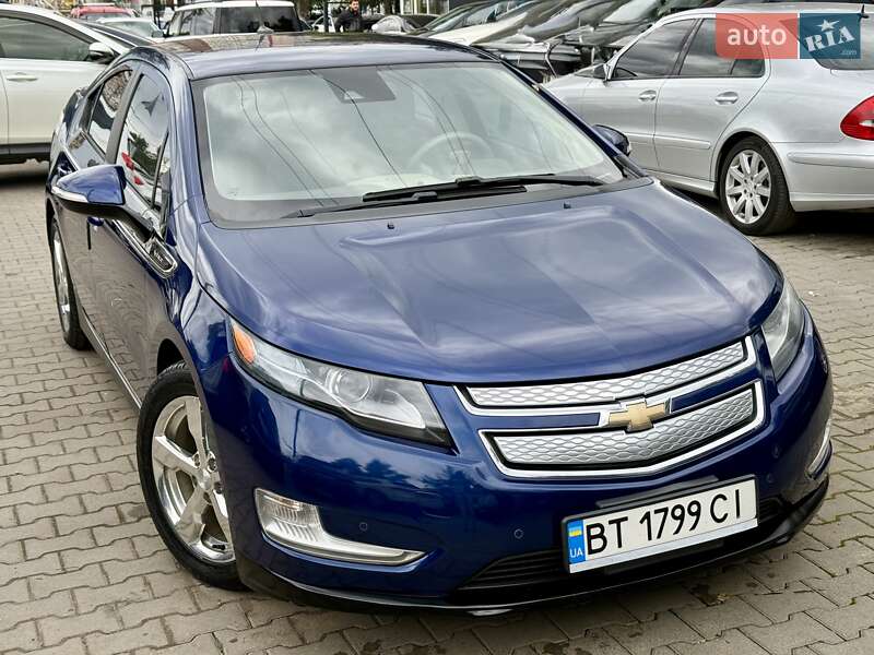 Хэтчбек Chevrolet Volt 2013 в Одессе