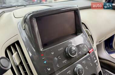 Хэтчбек Chevrolet Volt 2013 в 