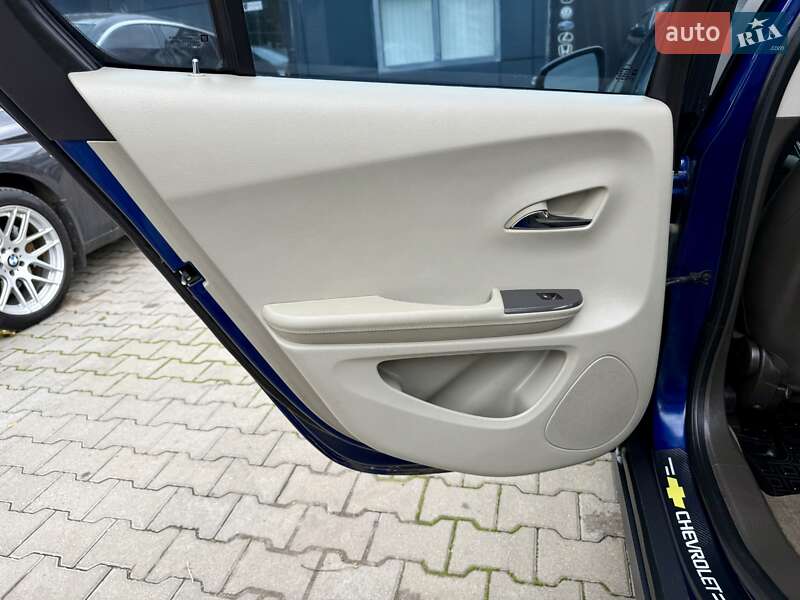 Хэтчбек Chevrolet Volt 2013 в Одессе