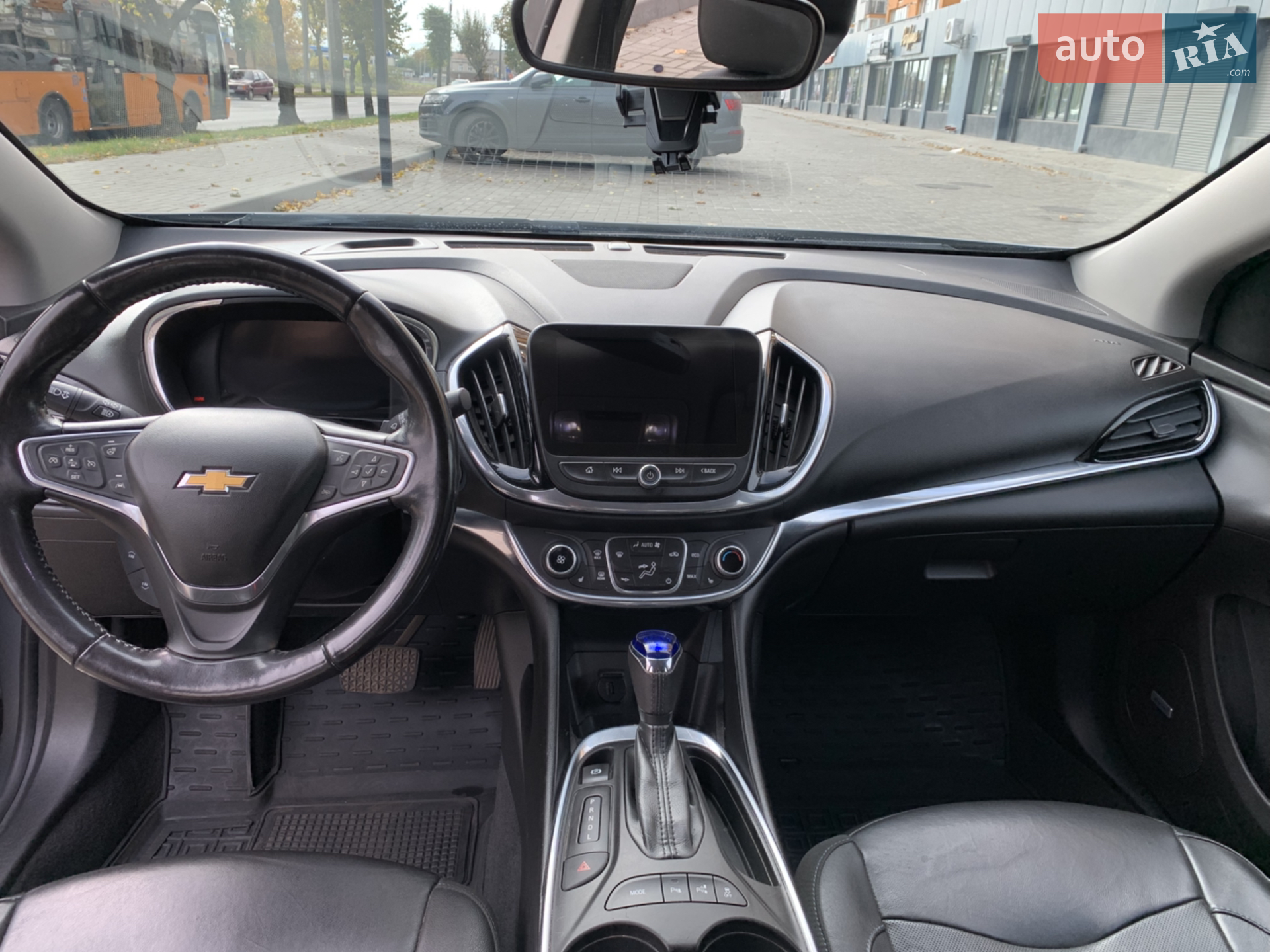 2018 Chevrolet Volt - мініатюра 11