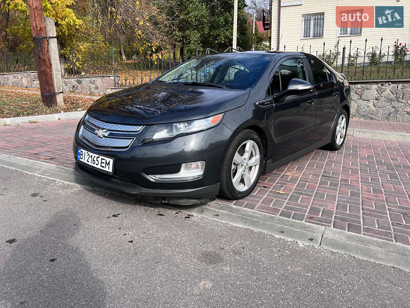 Хетчбек Chevrolet Volt 2014 в Полтаві