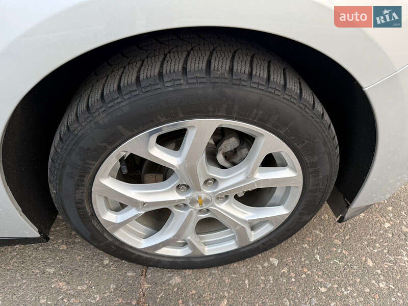 Хэтчбек Chevrolet Volt 2018 в Одессе фото 7 Хэтчбек Chevrolet Volt 2018 в Одессе