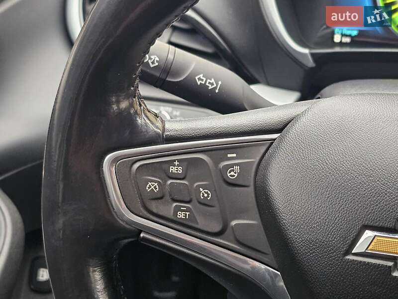 Хэтчбек Chevrolet Volt 2016 в Киеве