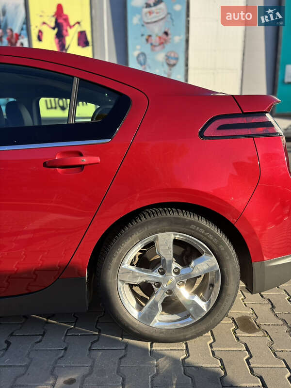 Хэтчбек Chevrolet Volt 2013 в Одессе фото 8 Хэтчбек Chevrolet Volt 2013 в Одессе