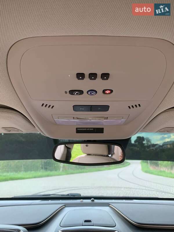 Хэтчбек Chevrolet Volt 2011 в Львове