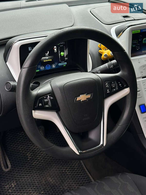 Хэтчбек Chevrolet Volt 2011 в Буче