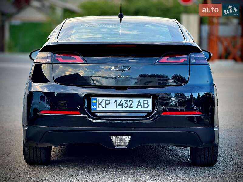 Хэтчбек Chevrolet Volt 2013 в Запорожье