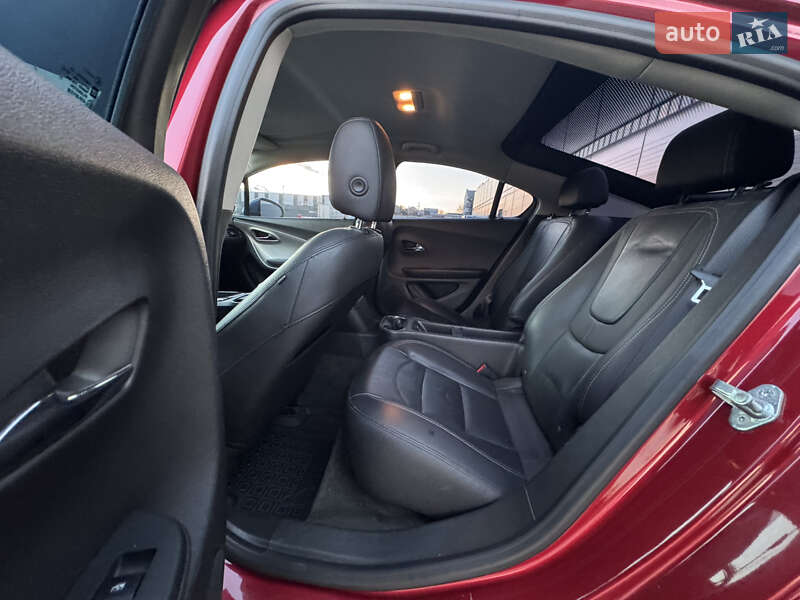 Хэтчбек Chevrolet Volt 2012 в Ивано-Франковске фото 36 Хэтчбек Chevrolet Volt 2012 в Ивано-Франковске