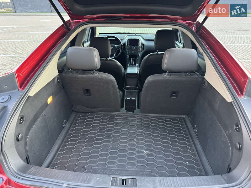 Хэтчбек Chevrolet Volt 2012 в Ивано-Франковске фото 39 Хэтчбек Chevrolet Volt 2012 в Ивано-Франковске