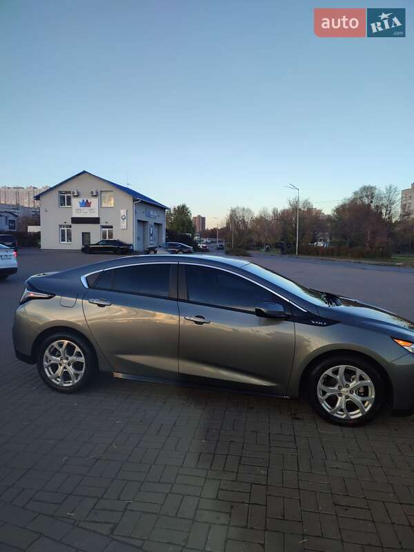 Хэтчбек Chevrolet Volt 2015 в Киеве фото 9 Хэтчбек Chevrolet Volt 2015 в Киеве