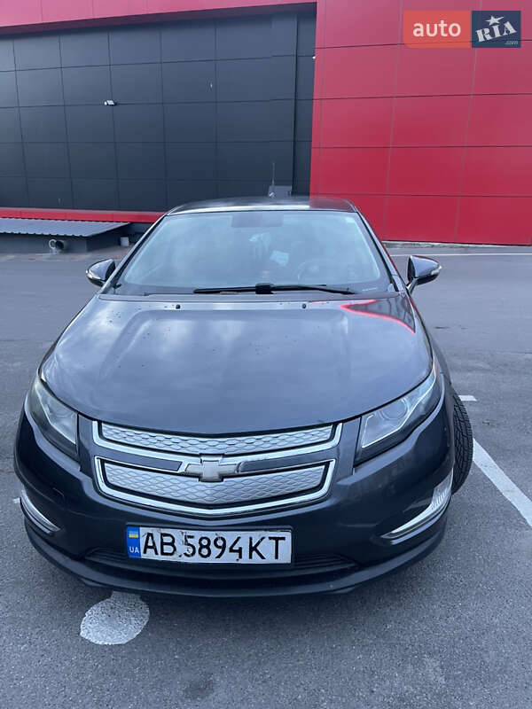 Хэтчбек Chevrolet Volt 2013 в Виннице