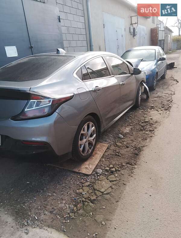 Хэтчбек Chevrolet Volt 2018 в Одессе