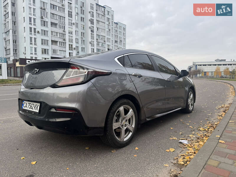 Хэтчбек Chevrolet Volt 2018 в Черкассах фото 2 Хэтчбек Chevrolet Volt 2018 в Черкассах