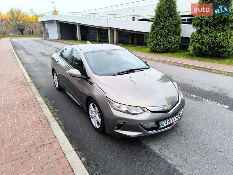 Хэтчбек Chevrolet Volt 2017 в Киеве фото 5 Хэтчбек Chevrolet Volt 2017 в Киеве