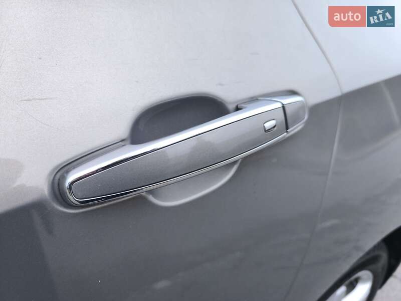 Хэтчбек Chevrolet Volt 2017 в Киеве фото 20 Хэтчбек Chevrolet Volt 2017 в Киеве