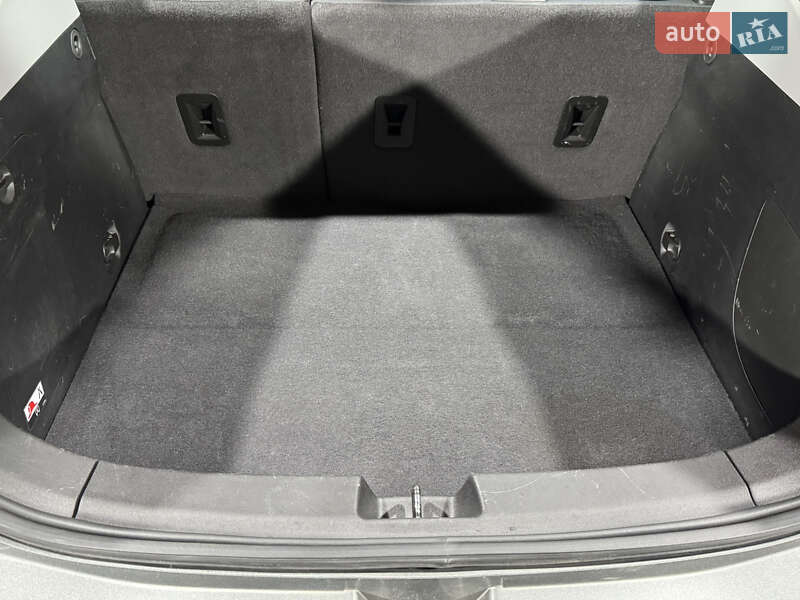 Хэтчбек Chevrolet Volt 2016 в Одессе