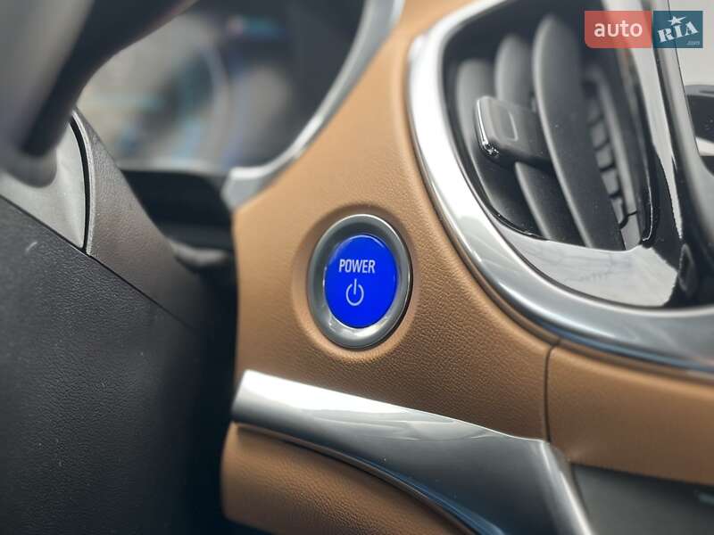 Хэтчбек Chevrolet Volt 2017 в Днепре