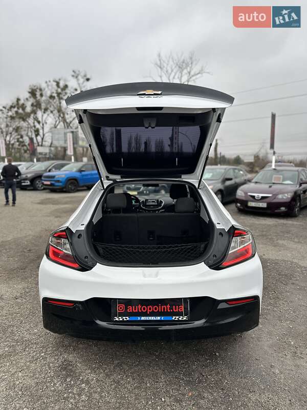 Хетчбек Chevrolet Volt 2018 в Білогородці