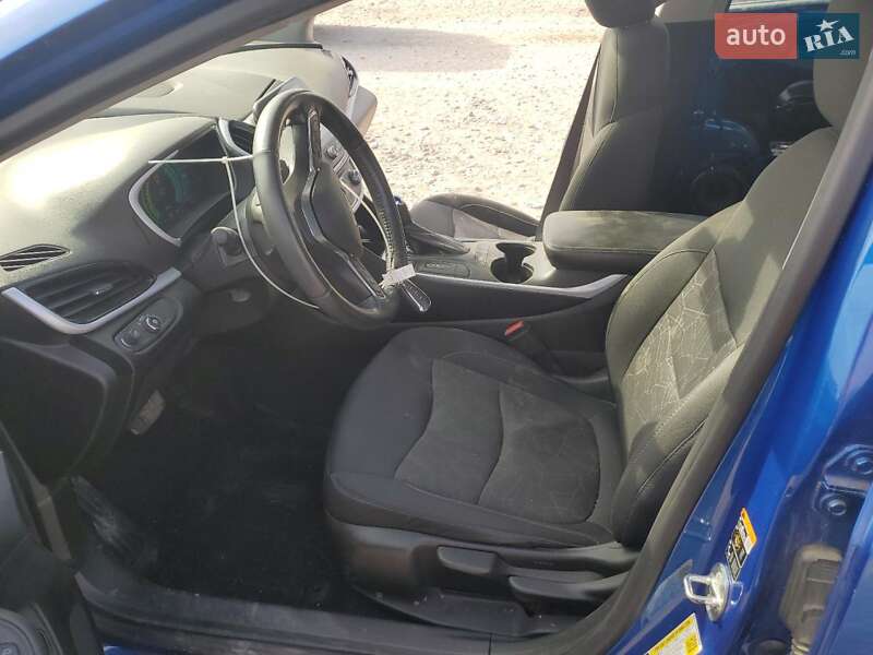 Хетчбек Chevrolet Volt 2016 в Львові