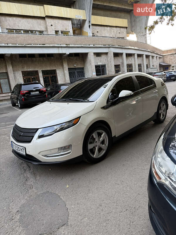 Хетчбек Chevrolet Volt 2011 в Івано-Франківську