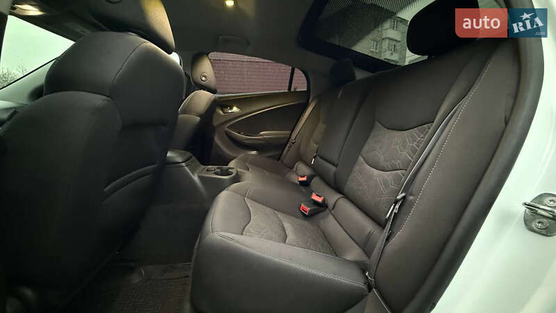 Хэтчбек Chevrolet Volt 2015 в Бердичеве фото 23 Хэтчбек Chevrolet Volt 2015 в Бердичеве