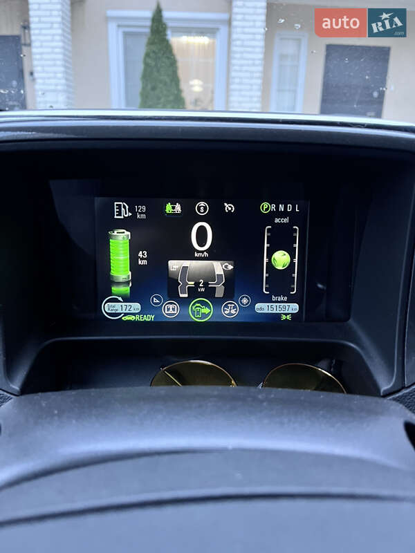 Хэтчбек Chevrolet Volt 2014 в Киеве