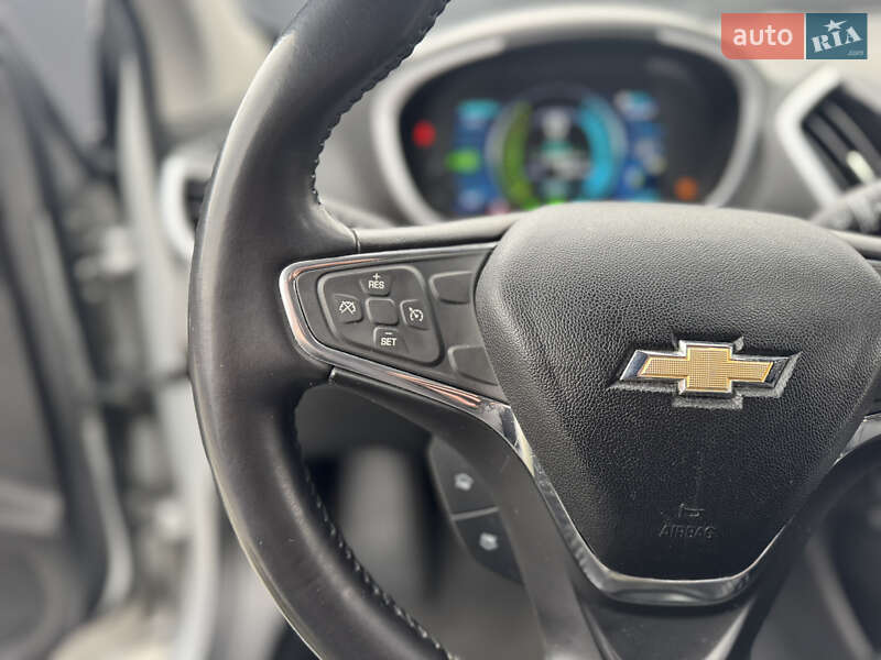 Хетчбек Chevrolet Volt 2016 в Києві