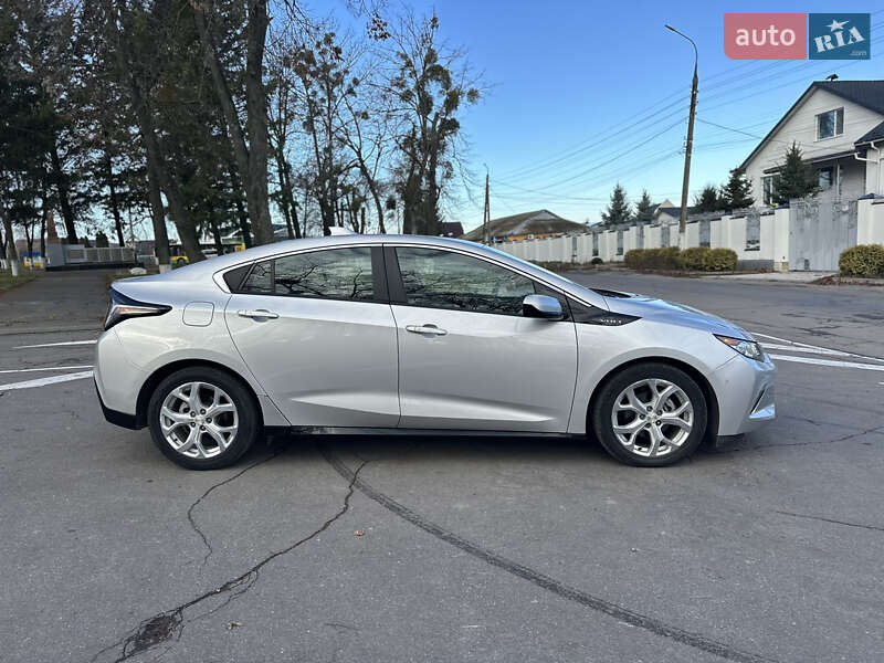 Хэтчбек Chevrolet Volt 2017 в Виннице