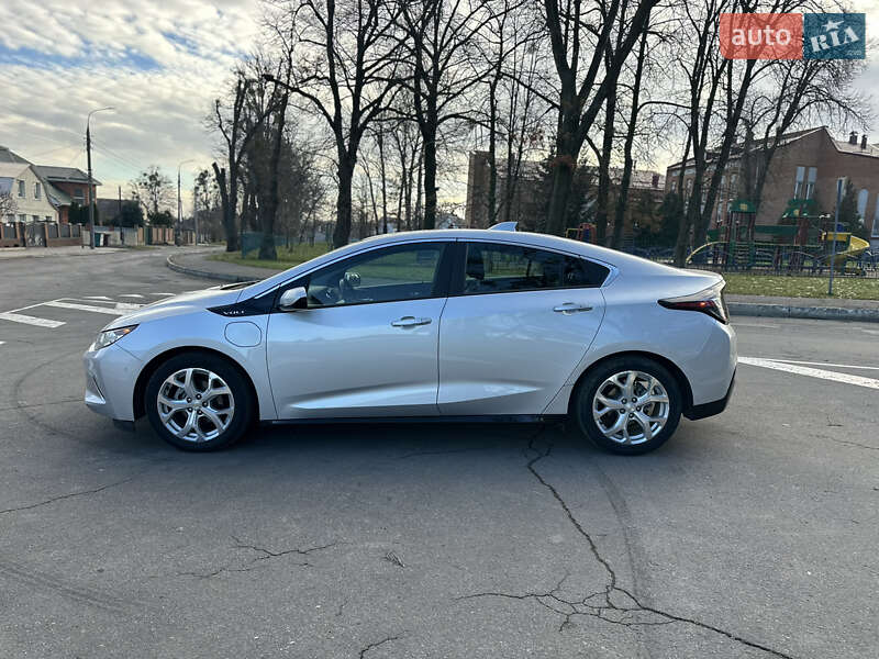 Хэтчбек Chevrolet Volt 2017 в Виннице