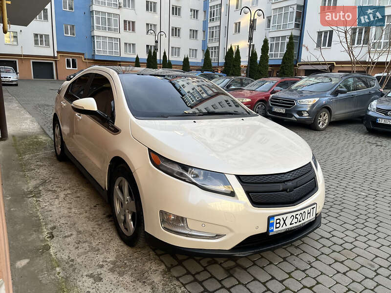 Хетчбек Chevrolet Volt 2011 в Тульчині