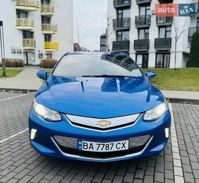 Хэтчбек Chevrolet Volt 2016 в Белогородке