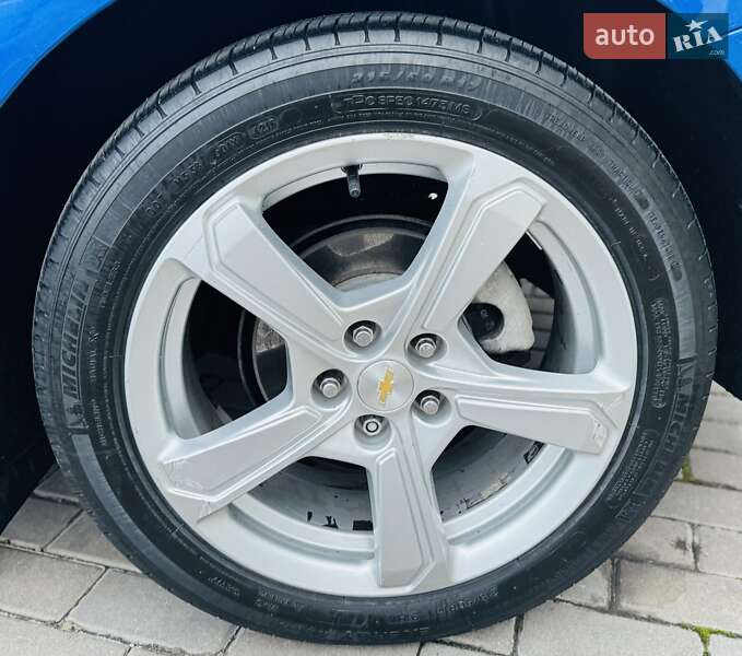 Хэтчбек Chevrolet Volt 2016 в Белогородке