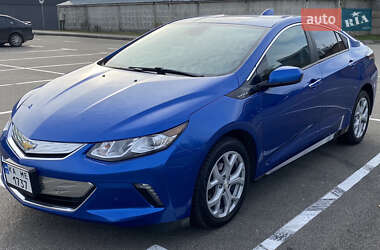 Хэтчбек Chevrolet Volt 2017 в Киеве