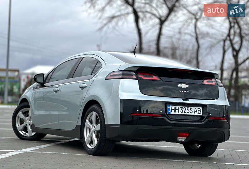 Хетчбек Chevrolet Volt 2011 в Одесі