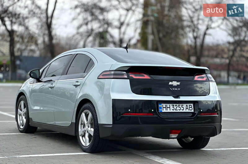 Хетчбек Chevrolet Volt 2011 в Одесі