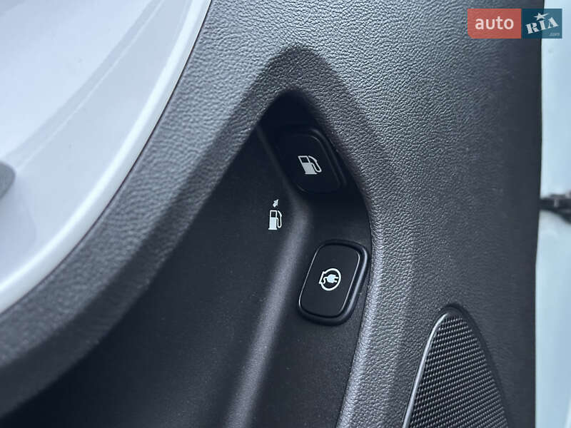 Хетчбек Chevrolet Volt 2011 в Одесі