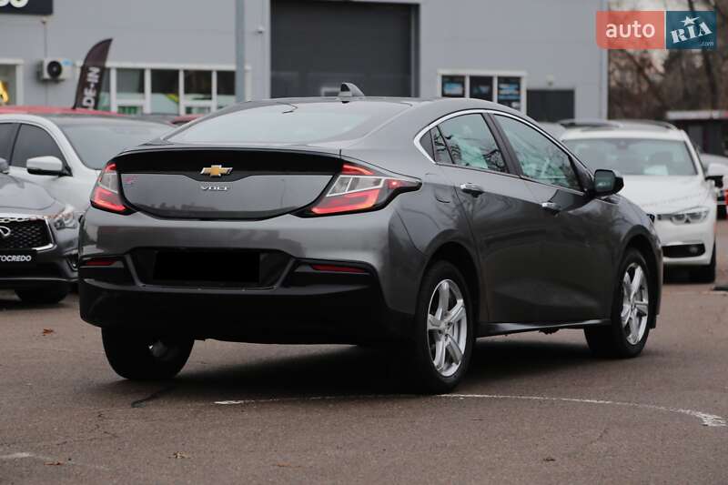 Хетчбек Chevrolet Volt 2016 в Києві