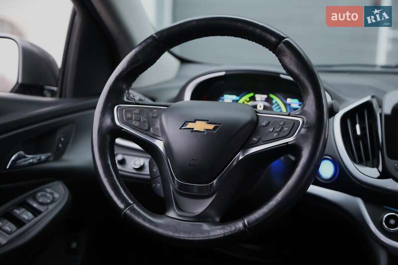 Хетчбек Chevrolet Volt 2016 в Києві