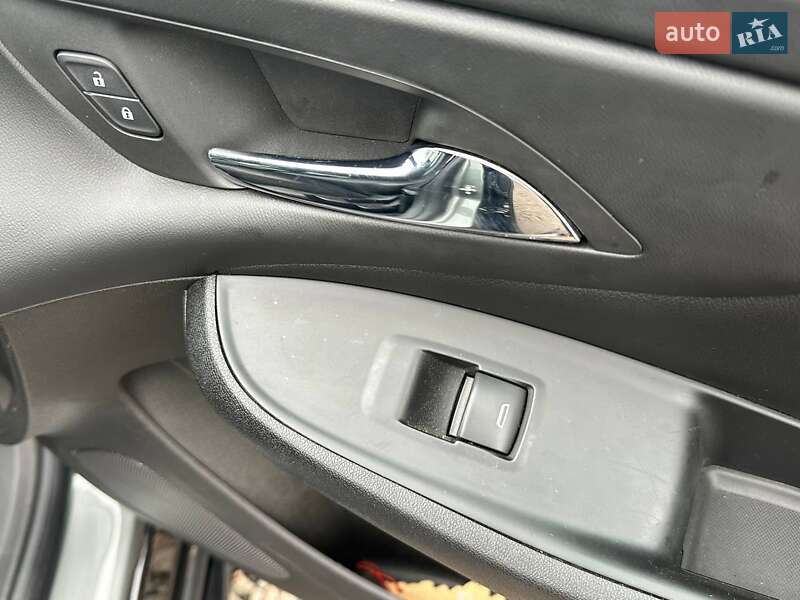 Хэтчбек Chevrolet Volt 2017 в Одессе фото 35 Хэтчбек Chevrolet Volt 2017 в Одессе