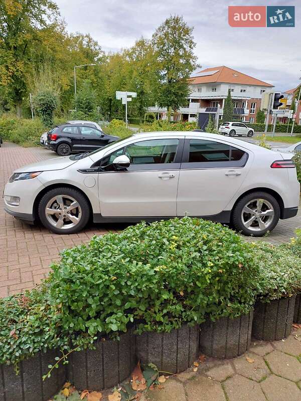 Хетчбек Chevrolet Volt 2014 в Дніпрі фото 4 Хетчбек Chevrolet Volt 2014 в Дніпрі