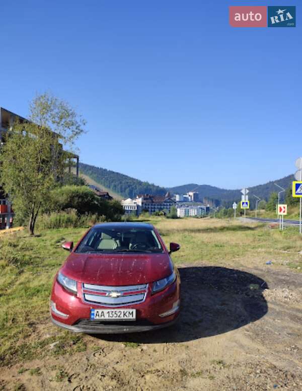 Хетчбек Chevrolet Volt 2012 в Києві