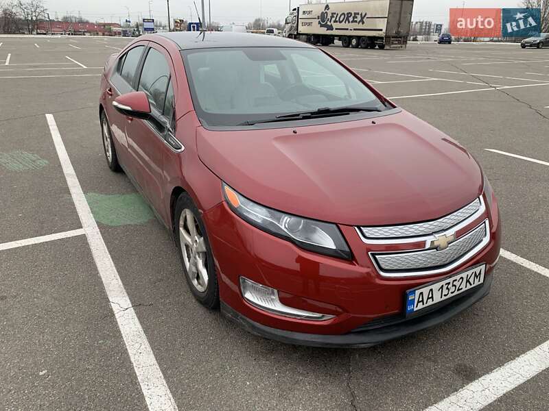 Хетчбек Chevrolet Volt 2012 в Києві