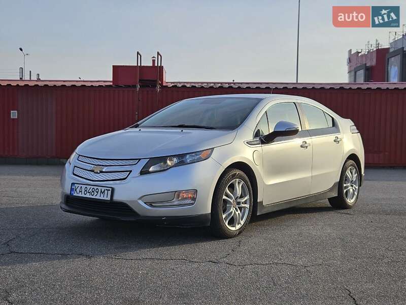 Хетчбек Chevrolet Volt 2013 в Києві фото 3 Хетчбек Chevrolet Volt 2013 в Києві