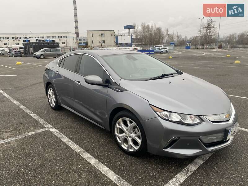 Хетчбек Chevrolet Volt 2018 в Києві