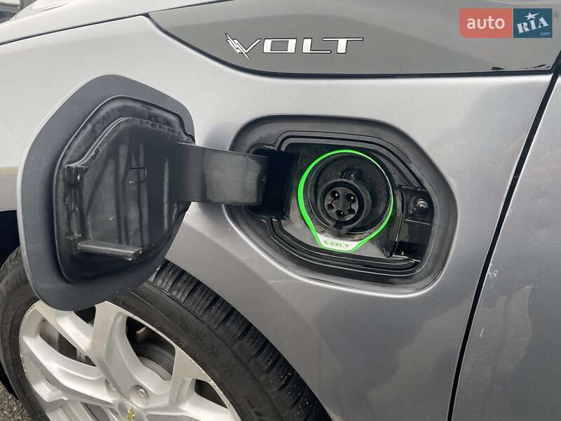 Хетчбек Chevrolet Volt 2018 в Києві