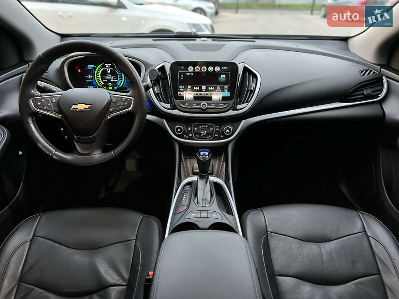 Хэтчбек Chevrolet Volt 2017 в Одессе