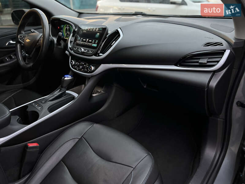 Хэтчбек Chevrolet Volt 2017 в Одессе