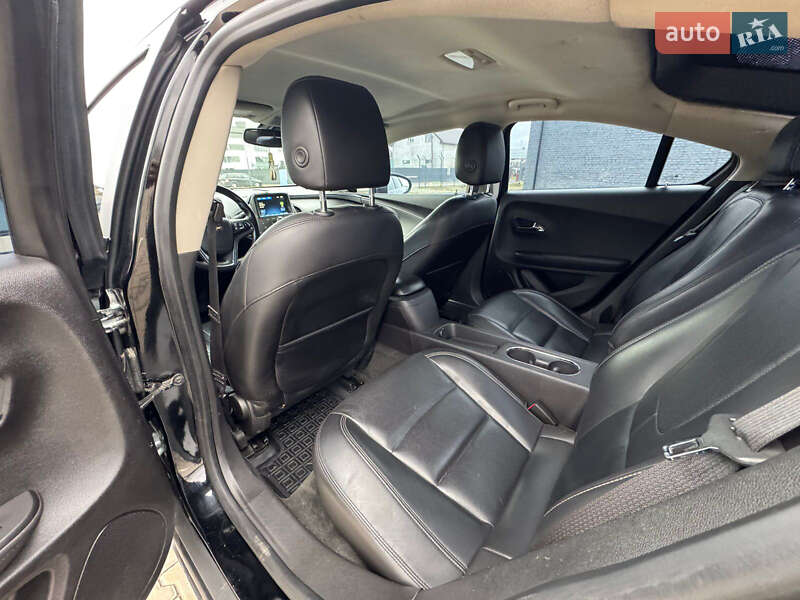 Хэтчбек Chevrolet Volt 2011 в Ивано-Франковске фото 17 Хэтчбек Chevrolet Volt 2011 в Ивано-Франковске